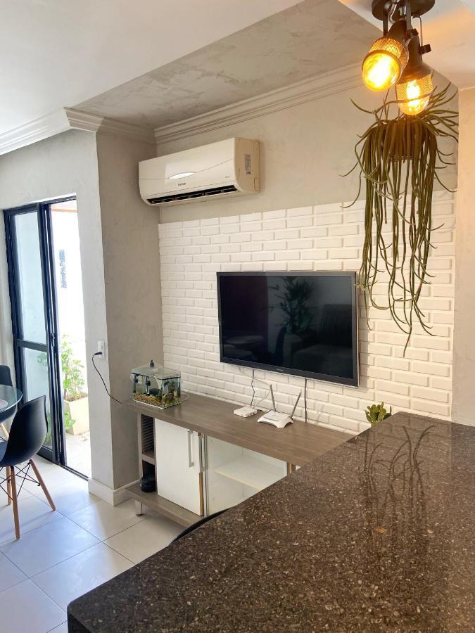 O Melhor Do Centro! Apto 01 Dormitorio Com Garagem E Ar Condicionado Balneário Camboriú Εξωτερικό φωτογραφία
